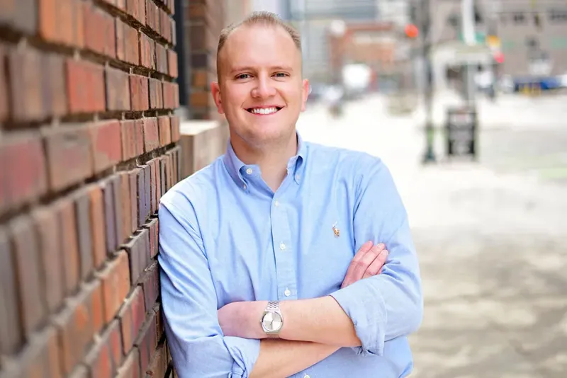 Outdoor headshot session at Union Station Denver — Denver Corporate Headshots